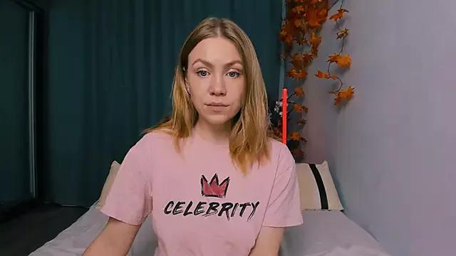 YummyYam from StripChat is Freechat