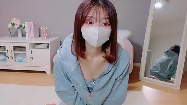Photos of Yuna-ch from StripChat is Freechat