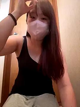 Yuna2_2 webcams show profile image 