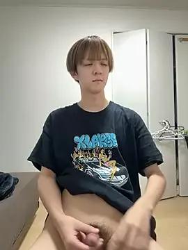 yuuuuma578 from StripChat