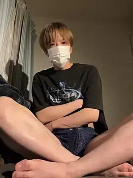 yuuuuma578 from StripChat
