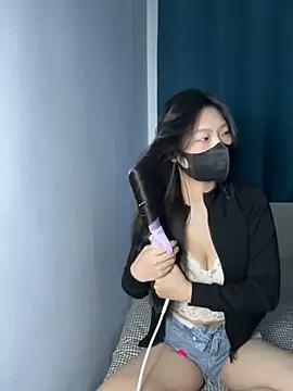 yuyubaby_77 from StripChat