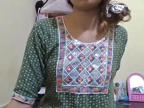 Photos of Zaara_00 from StripChat is Freechat