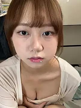 zaizaiNono from StripChat