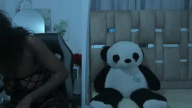 Zanahia2 webcams show profile image 