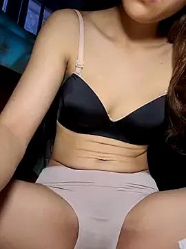 Zara_chuan from StripChat