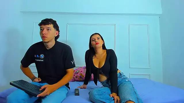 zara_n_kaii from StripChat