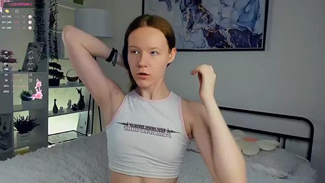 ZaraBluitt from StripChat