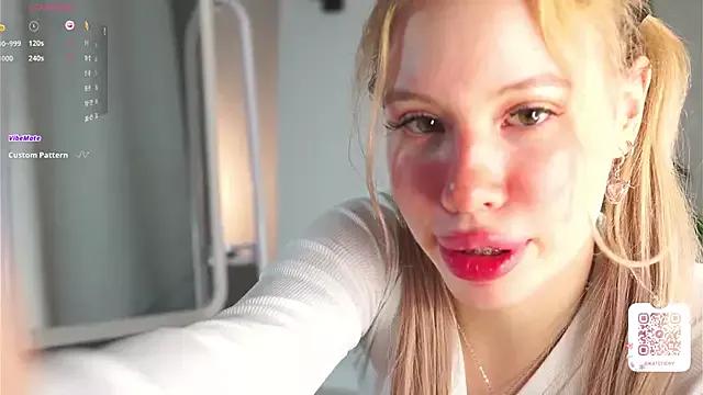 ZaraDudley from StripChat