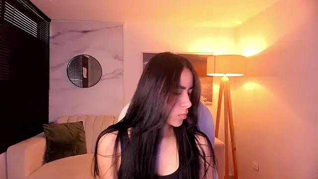 zarah_Paige from StripChat