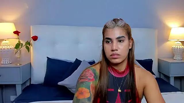ZarahFoxx from StripChat is Freechat