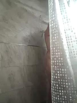 ZaraHoney from StripChat