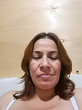 Zaralu_ from StripChat