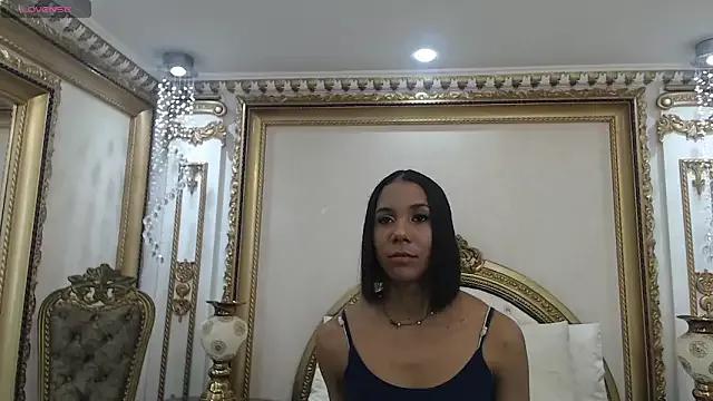 ZaraRoux from StripChat is Freechat