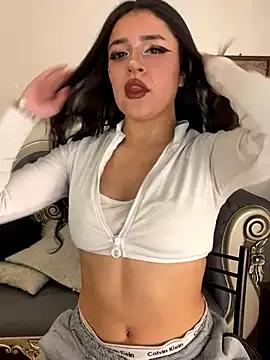 ZaraTrump from StripChat is Freechat