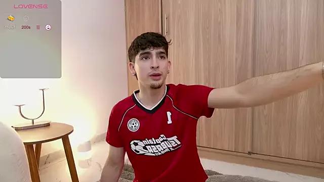 zenn_rush1 from StripChat