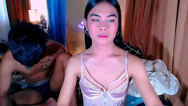 zeusdaven from StripChat is Freechat