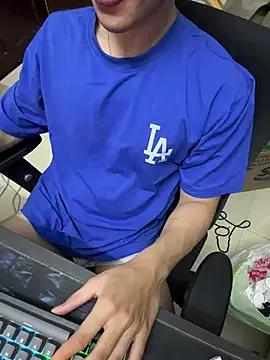 ZiioneTV from StripChat