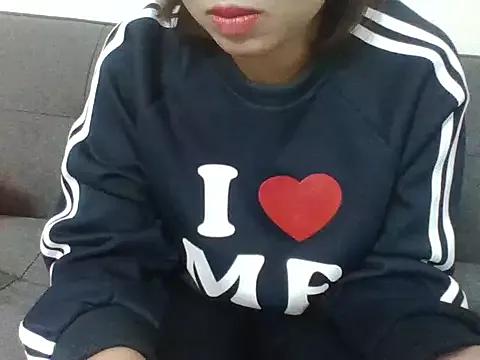 Zinny112 webcams show profile image 