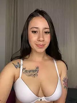 Zoee_t from StripChat