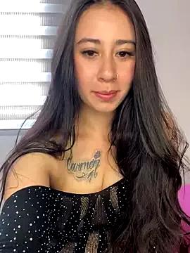 Zoee_t from StripChat