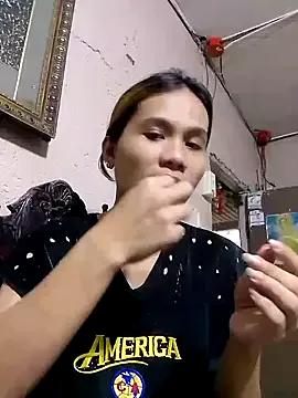 zoeytransph from StripChat is Freechat
