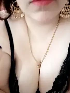 zoza300300 from StripChat