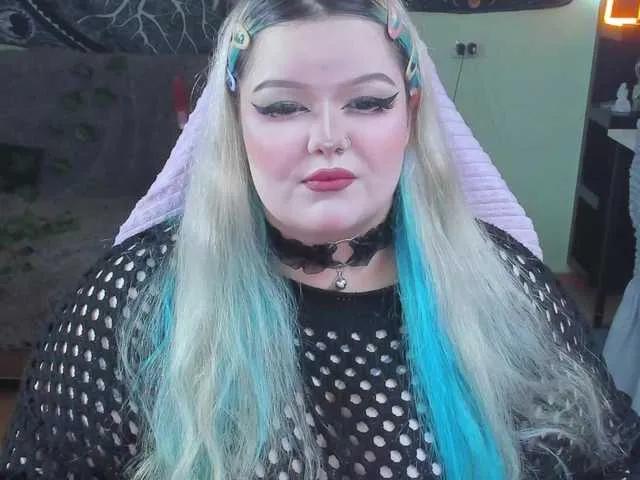 -CandyM1lky-'s avatar