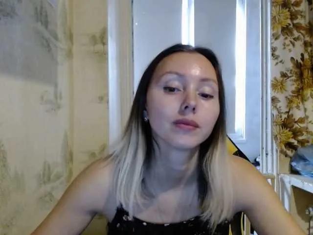 AliceSmiles's avatar