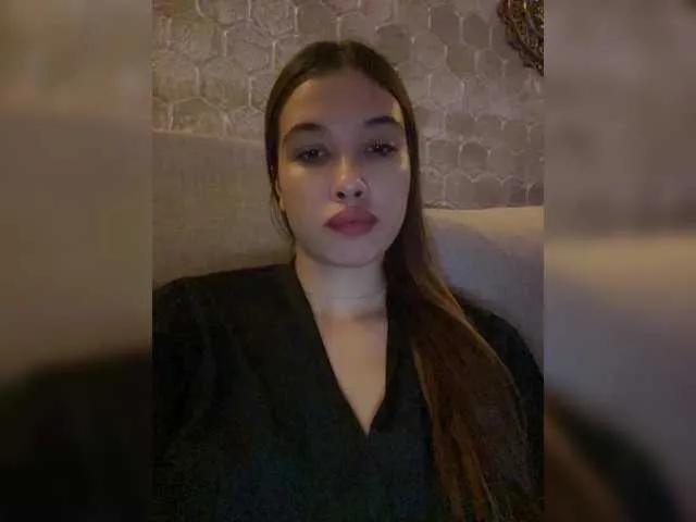 anya-del on BongaCams