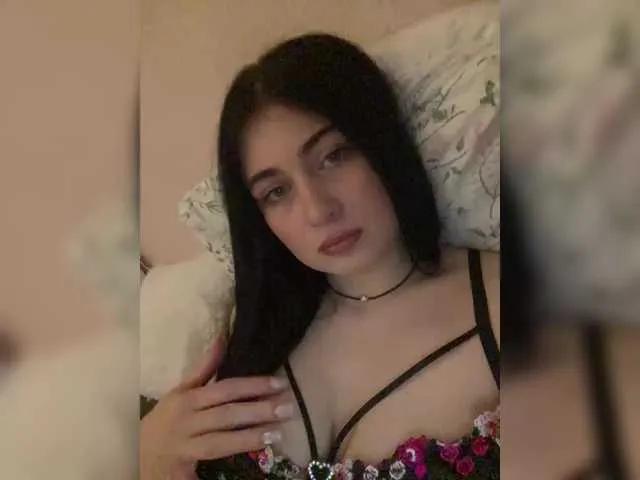 BabyMilia717 on BongaCams 