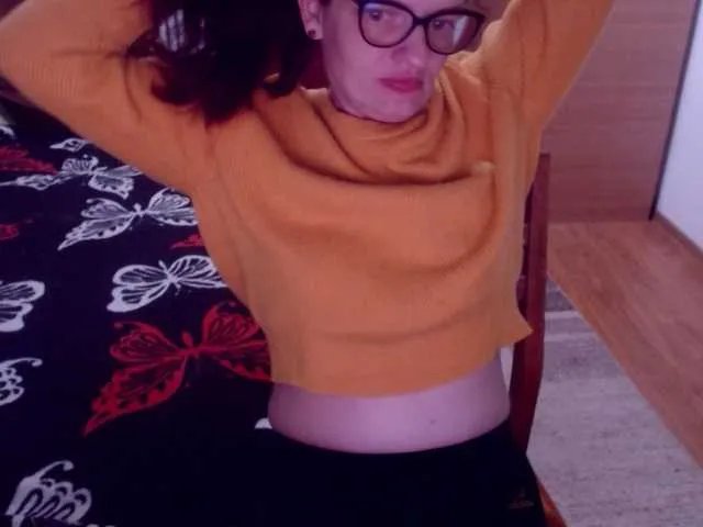 bellaro on BongaCams 