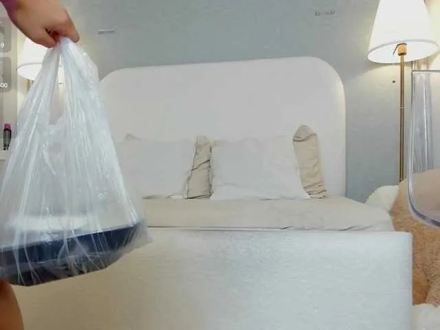 Bellaxdoll on BongaCams 