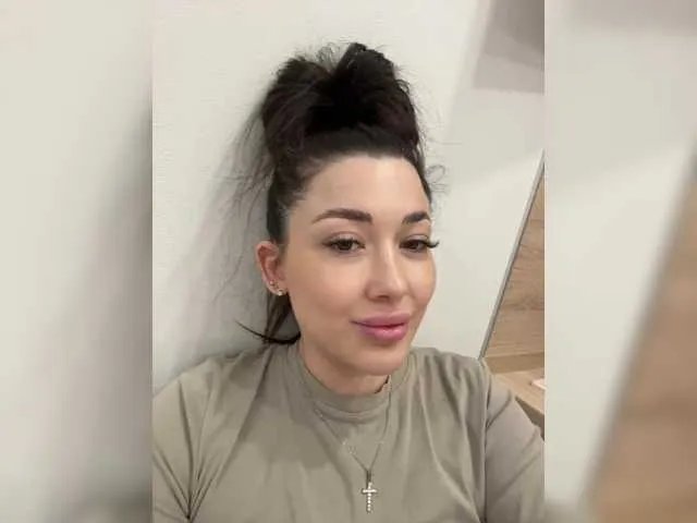 BettyBoom13 on BongaCams 