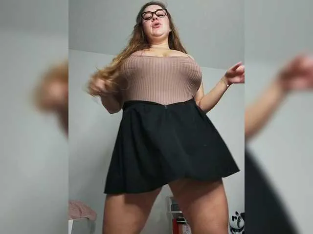 Bonne-Aurore on BongaCams