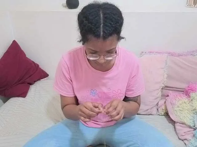 CarolineS model from bc