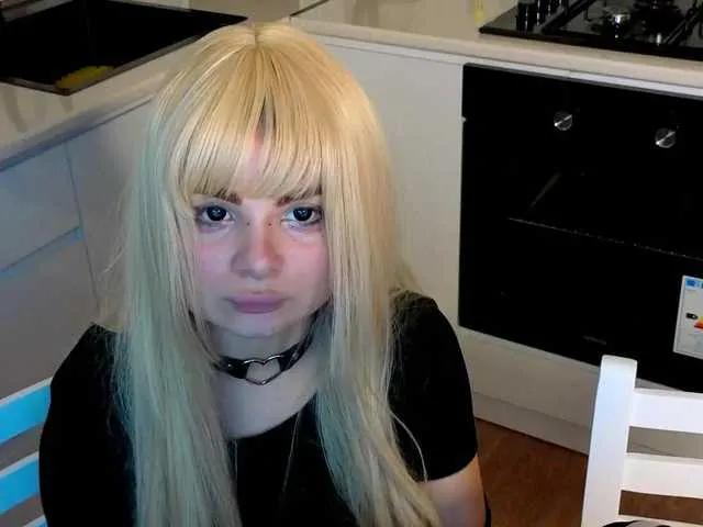 Charlotte-mitchelle on BongaCams