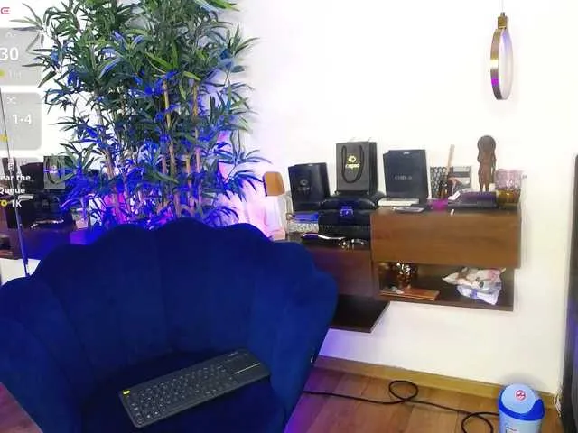 CreamyInk on BongaCams