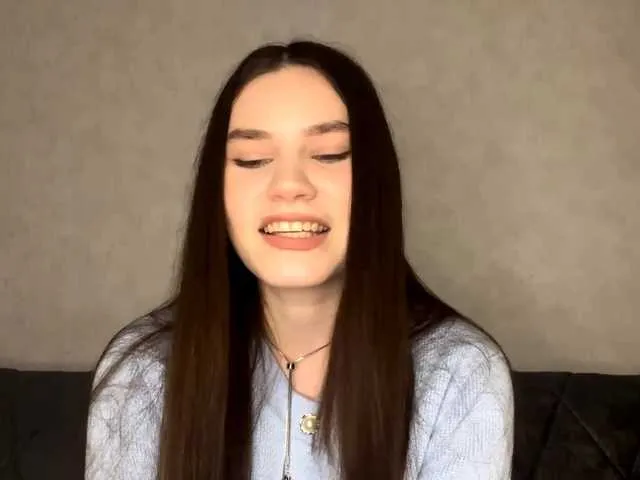 ElinOroz on BongaCams