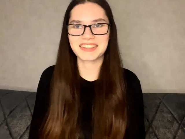 ElinOroz on BongaCams