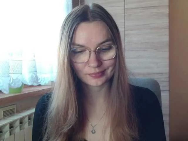 Ellyxcute on BongaCams 