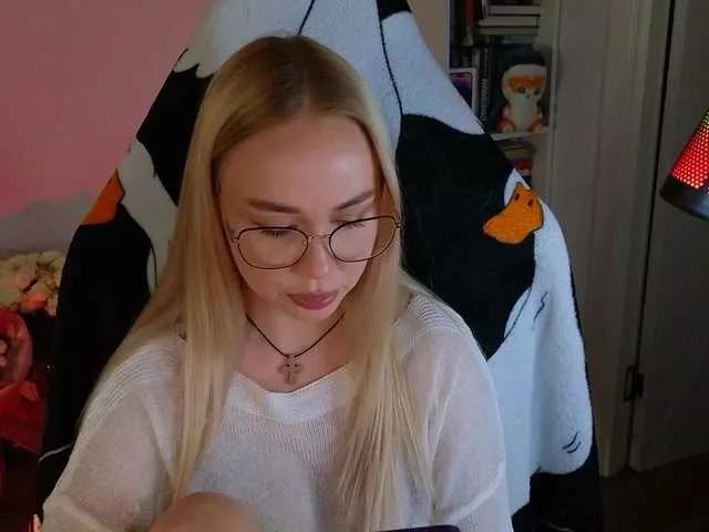 Emili1- on BongaCams