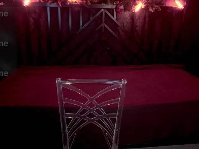 EmilyFontaine on BongaCams