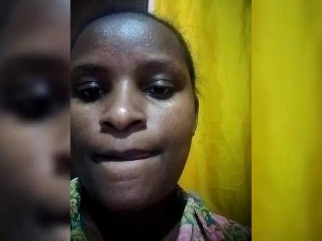 Emphi-30 — Freechat on BongaCams