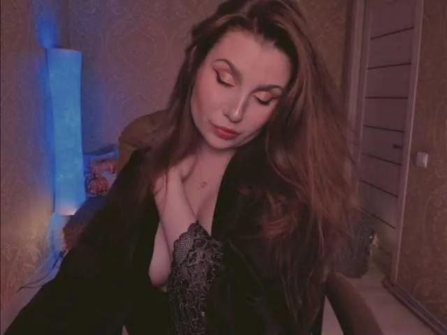 Esmeerrr on BongaCams 