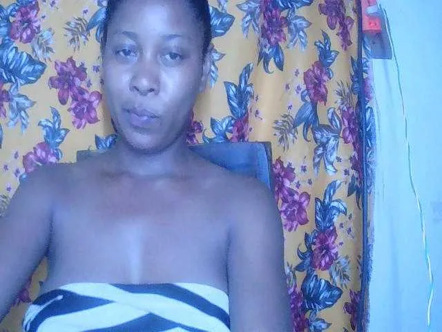 FredahSannie model from bc