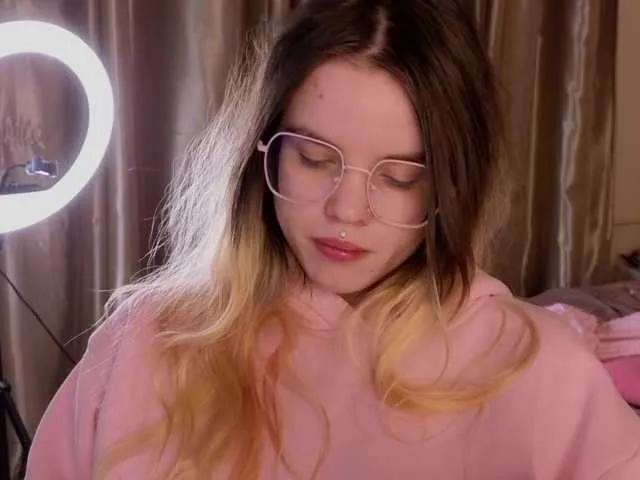 HannaCristal on BongaCams 