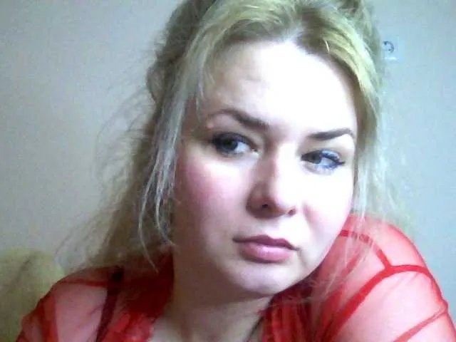 HollyLaPretty on BongaCams 