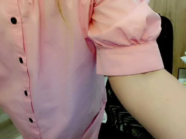 JuicyGloss on BongaCams