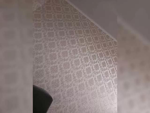 Juliette-13 on BongaCams